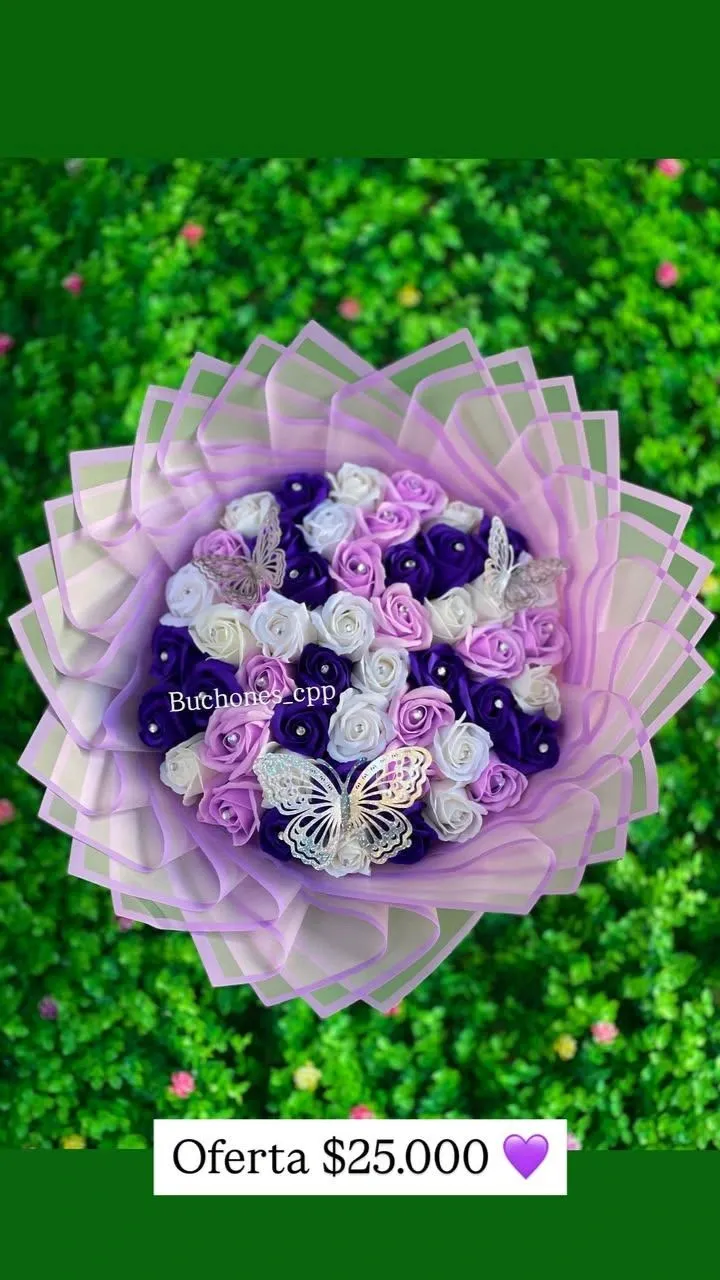 Ramo 50 rosas conbinacion morado